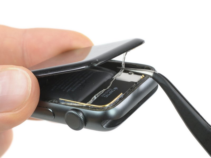 Thay mặt kính đồng hồ Apple Watch Series 3