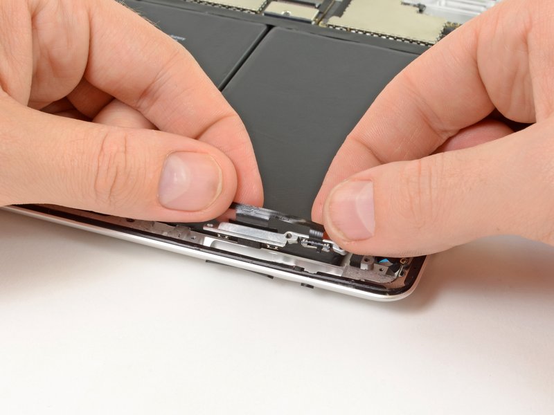 Sửa nút volume iPad 3