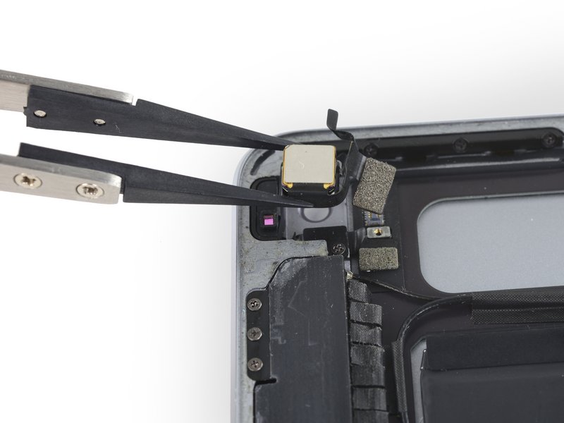 Thay camera sau iPad Air