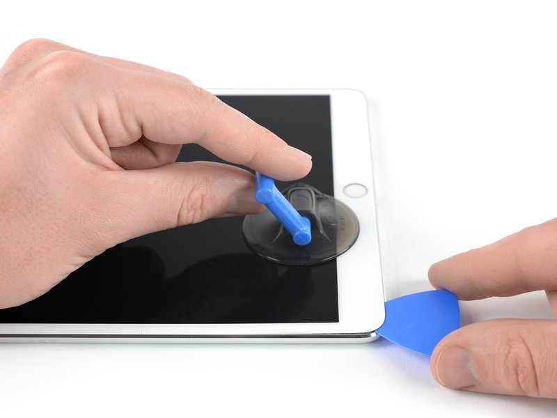 Thay mặt kính iPad Pro 10.5 inch 2017