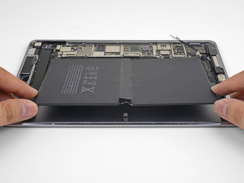Thay pin iPad Pro 10.5 inch 2017