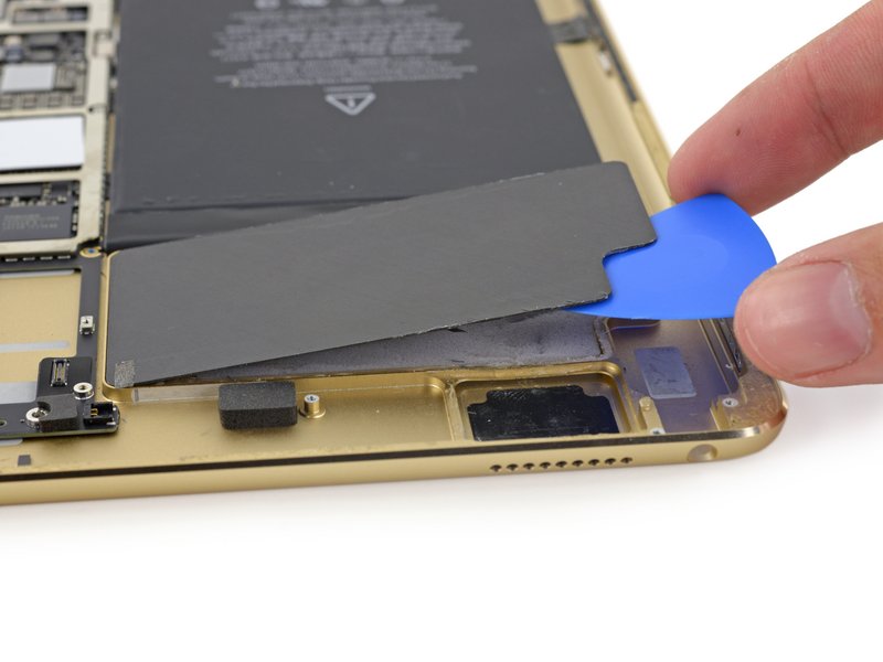 Thay IC nguồn iPad Pro 12.9 inch 2015
