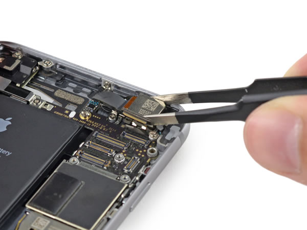 Sửa đèn flash iPhone 6