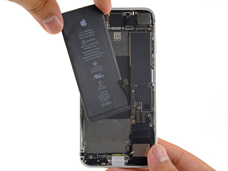 Thay pin iPhone 8