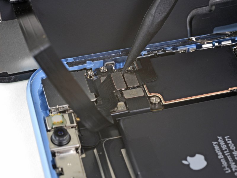 Sửa ổ cứng iPhone 11